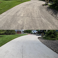 Concrete-Cleaning-Service-in-Fort-Wayne-IN-Restores-Driveway-and-Walkways 1